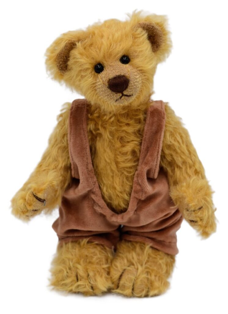 21.001.025 Teddy Winifred 21.001.025 Teddy Winifred